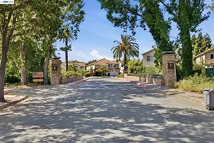 106 Accolade Dr, San Leandro, CA 94577 - Photo 40