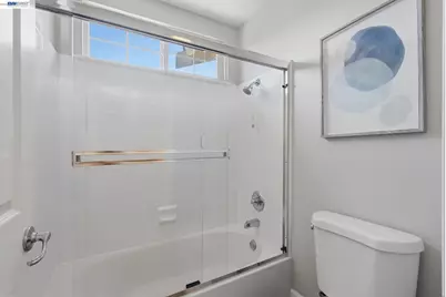 106 Accolade Dr, San Leandro, CA 94577 - Photo 28