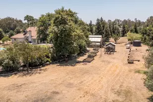 5232 Horseshoe Bend Ave, Clovis, CA 93619 - Photo 72