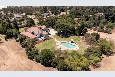 5232 Horseshoe Bend Ave, Clovis, CA 93619 - Photo 70