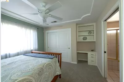 5232 Horseshoe Bend Ave, Clovis, CA 93619 - Photo 20