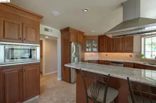 5232 Horseshoe Bend Ave, Clovis, CA 93619 - Photo 10