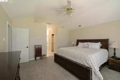 5232 Horseshoe Bend Ave, Clovis, CA 93619 - Photo 38