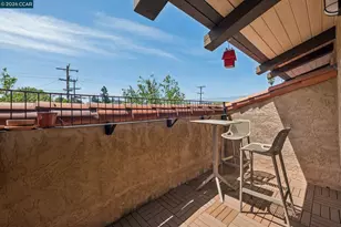 1242 Hopkins St, Berkeley, CA 94702 - Photo 58