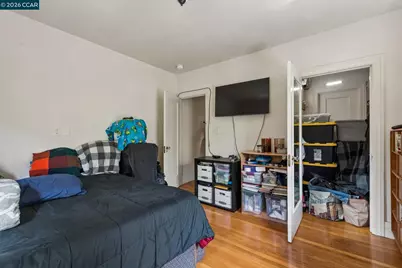 1242 Hopkins St, Berkeley, CA 94702 - Photo 22