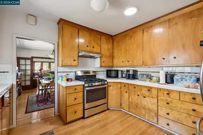 1242 Hopkins St, Berkeley, CA 94702 - Photo 20