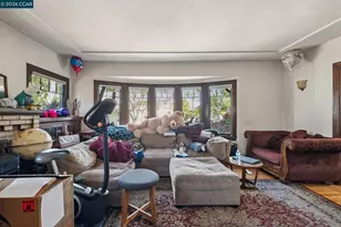 1242 Hopkins St, Berkeley, CA 94702 - Photo 10