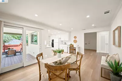 1082 Springfield Dr., Walnut Creek, CA 94598 - Photo 16