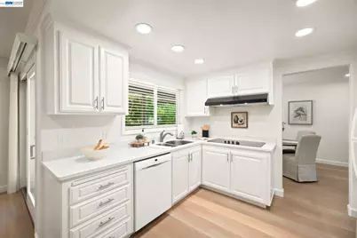 1082 Springfield Dr., Walnut Creek, CA 94598 - Photo 12