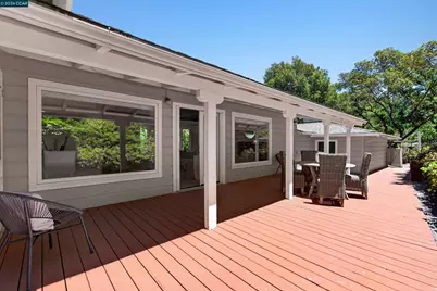 1 Greenwood Ct, Orinda, CA 94563 - Photo 10