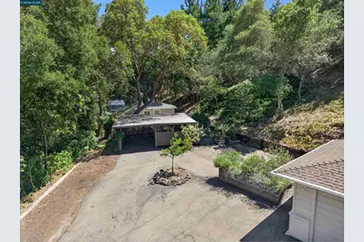 1 Greenwood Ct, Orinda, CA 94563 - Photo 34