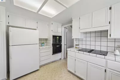 63 Sea Brg, Alameda, CA 94502 - Photo 18