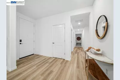 2802 Tradewind Ct, Alameda, CA 94501 - Photo 22