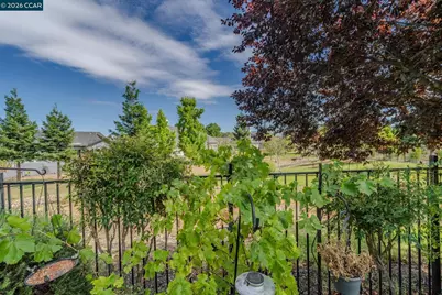 118 Glen View Court, Copperopolis, CA 95228 - Photo 16