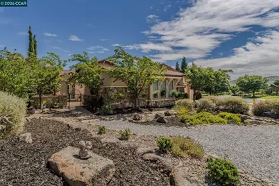 118 Glen View Court, Copperopolis, CA 95228 - Photo 4