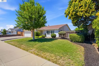 470 Yosemite Dr, Livermore, CA 94551 - Photo 2