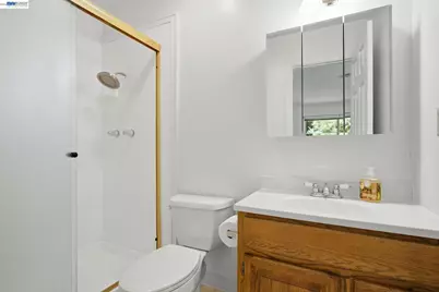 470 Yosemite Dr, Livermore, CA 94551 - Photo 20