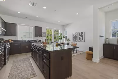 38182 Luma Ter, Newark, CA 94560 - Photo 10