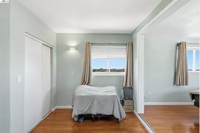 2546 Truman Ave, Oakland, CA 94605 - Photo 20
