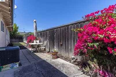 5252 & 5250 Norma Way, Livermore, CA 94550 - Photo 14