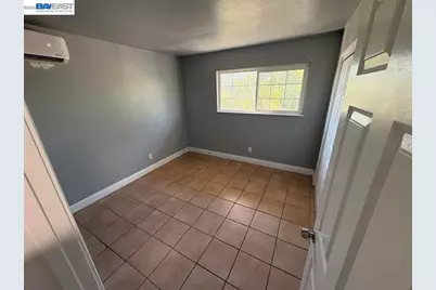 1050 Grand Ave., Sacramento, CA 95838 - Photo 6