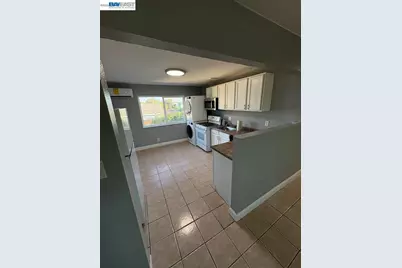 1050 Grand Ave., Sacramento, CA 95838 - Photo 4
