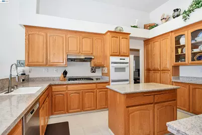 1989 Newport Dr, Discovery Bay, CA 94505 - Photo 16