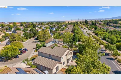 4504 Pony  Court, Antioch, CA 94531 - Photo 4