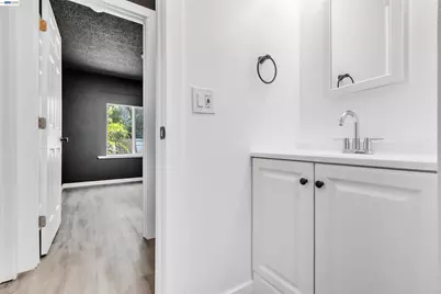 883 Inverness Ct, Fairfield, CA 94533 - Photo 12