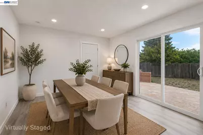 883 Inverness Ct, Fairfield, CA 94533 - Photo 8