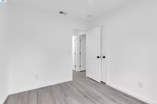 883 Inverness Ct, Fairfield, CA 94533 - Photo 18