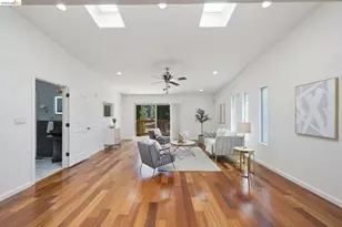 11133 Golf Links Rd, Oakland, CA 94605 - Photo 26
