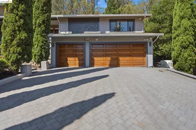 11133 Golf Links Rd, Oakland, CA 94605 - Photo 4