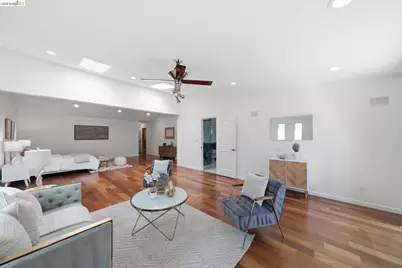 11133 Golf Links Rd, Oakland, CA 94605 - Photo 28