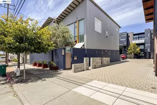 755 Folger Ave, Berkeley, CA 94710 - Photo 32