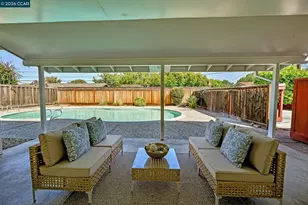 1707 Pepperwood Ct, Concord, CA 94521 - Photo 36