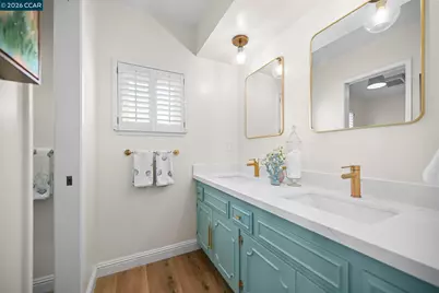 1707 Pepperwood Ct, Concord, CA 94521 - Photo 26