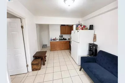 2051 23rd Ave, Oakland, CA 94606 - Photo 34
