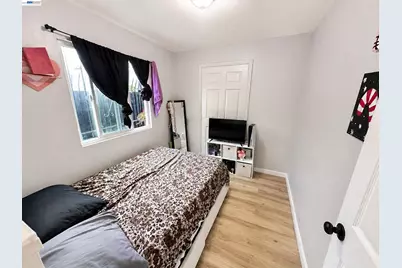 2051 23rd Ave, Oakland, CA 94606 - Photo 30