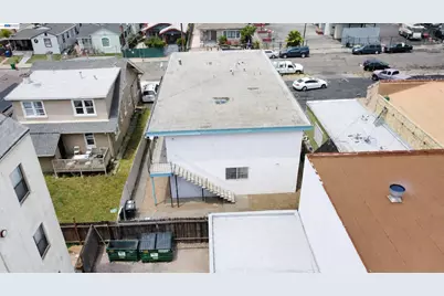 2426 57th Ave, Oakland, CA 94605 - Photo 8