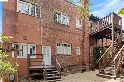 2510 Le Conte Ave, Berkeley, CA 94709 - Photo 28