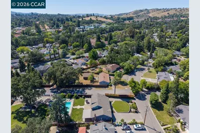 102 Belgian Dr, Danville, CA 94526 - Photo 70