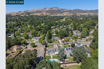102 Belgian Dr, Danville, CA 94526 - Photo 68