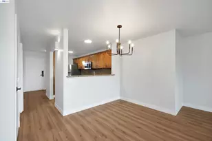 27949 Thornton Ct, Hayward, CA 94544 - Photo 14