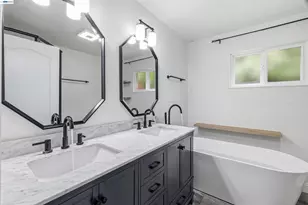 739 Bellarmine Dr, Salinas, CA 93901 - Photo 6