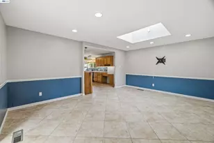 739 Bellarmine Dr, Salinas, CA 93901 - Photo 18