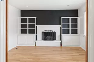 739 Bellarmine Dr, Salinas, CA 93901 - Photo 10