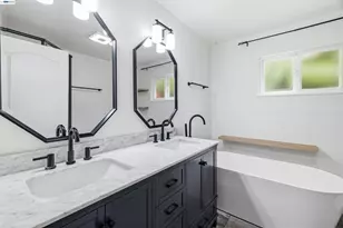 739 Bellarmine Dr, Salinas, CA 93901 - Photo 44