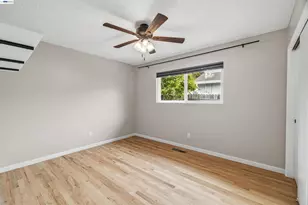 739 Bellarmine Dr, Salinas, CA 93901 - Photo 46