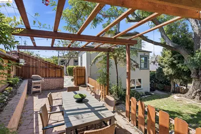 401 Colusa Ave, El Cerrito, CA 94530 - Photo 32
